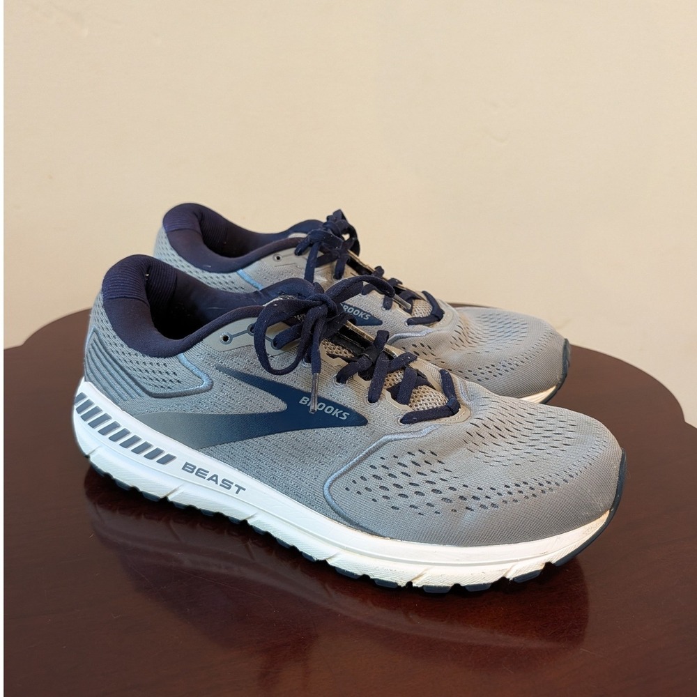 Brooks Beast 20 Mens Running Shoes Grey Navy Blue Wide 2E Size 12 1103272E491